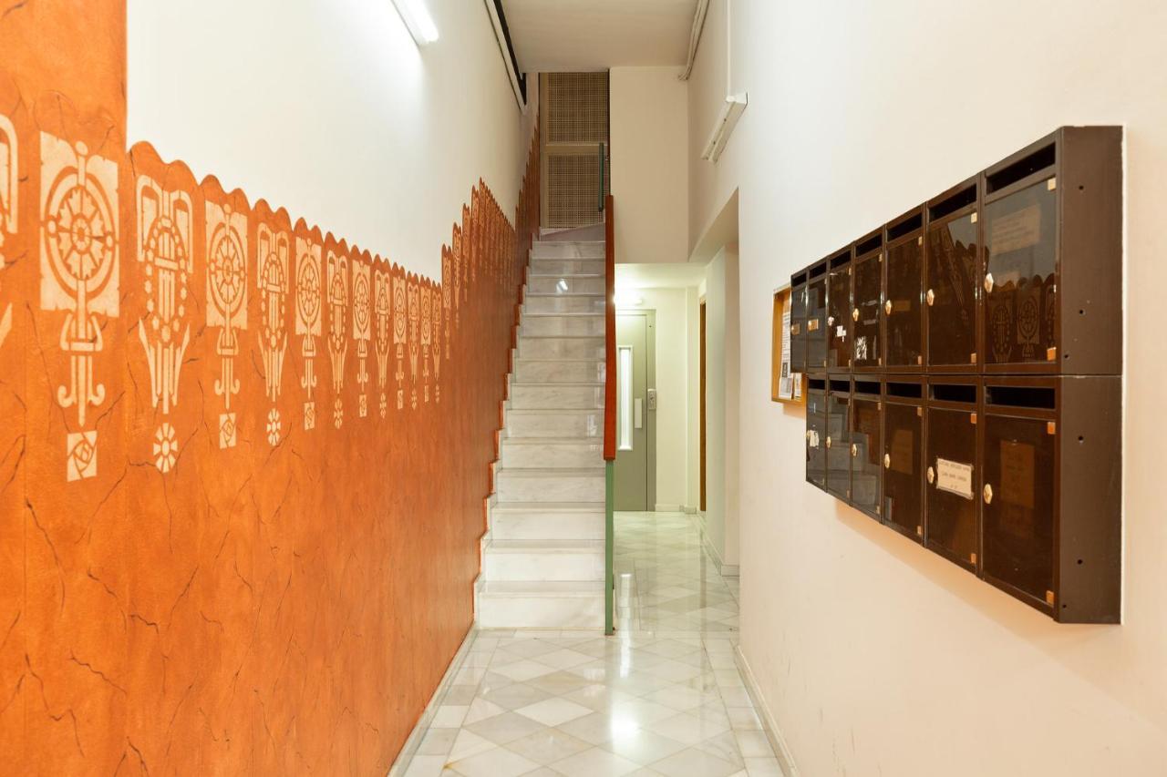 Stay U-Nique Apartments Consell Barcelona Buitenkant foto
